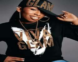 She promoted Viva Glam campaign with MAC Cosmetics.